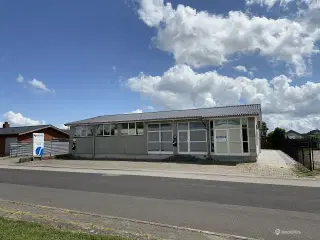 Flot og funktionelt lager- og kontorlejemål i Kolding Syd