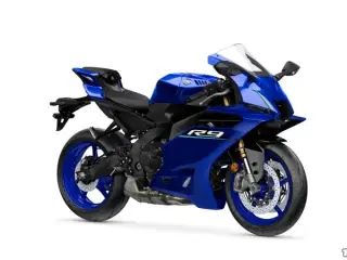 Yamaha YZF R9