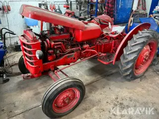 Veterantraktor Volvo BM 425