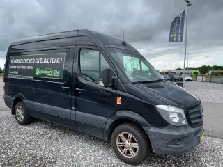 Mercedes Sprinter 211 2,2 CDi R2 Kassevogn aut.