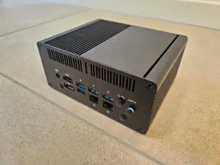 Mini Pc - ADesk Industri Fanless