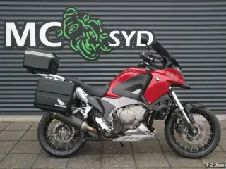 Honda VFR 1200 X MC-SYD       BYTTER GERNE