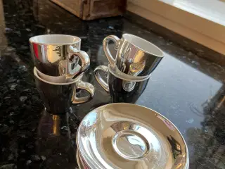 Sia espresso kopper i sølv med underkop