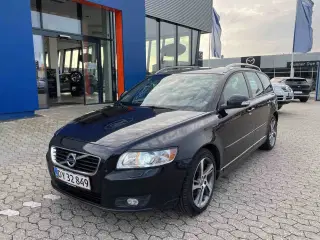 Volvo V50 1,6 D2 Momentum 115HK Stc 6g