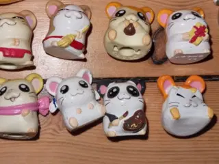 Søger Hamtaro hamster figurer 