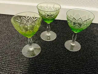 Wien antik 3 hvidvinsglas 12cm fra lyngby glas.