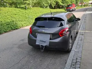 2020 år km 86776 Peugeot 208 Bluehdi 100 5D 1.5