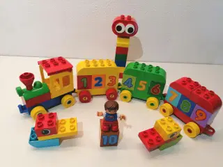Duplo Taltog med 4 vogne og tal, 