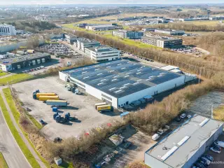 Velbeliggende og regulært lagerlokale i Kolding N