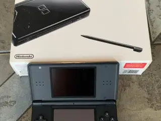 Nintendo DS Lite med 3 spil