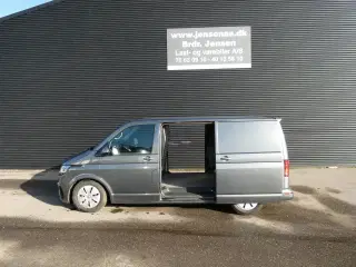 VW Transporter Kort 2,0 TDI BMT DSG 150HK Van 7g Aut.