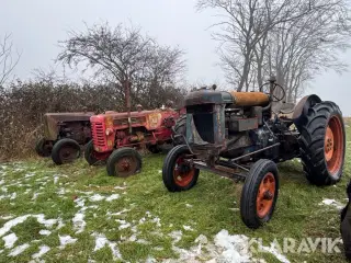 Veterantraktorer Fordson International og Bukh 3 styk
