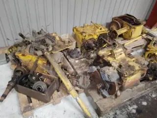 New Holland TX62-68 Gearbox for parts