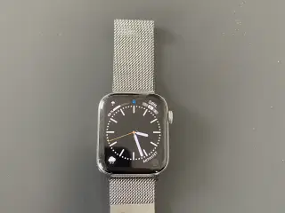 Apple Watch Series 6, 44 mm. rustfrit stål