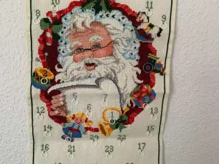 5 Nybroderede pakke- og Adventskalendere Disney m.