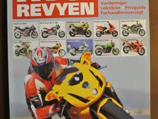 mc-revyen 2003, red. af klavs lyngfeldt, emne: mot