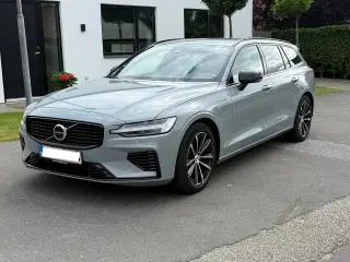 Volvo V60 2,0 T6 ReCharge Core aut. AWD