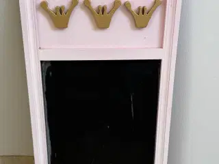 Kridt princessetavle til børneværelset 