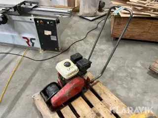 Pladevibrator Dynapac LF62 60kg