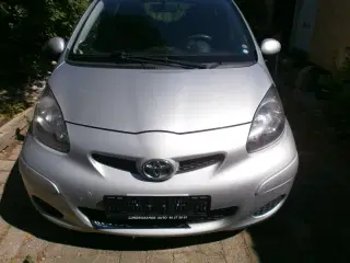 Toyota Aygo 1,0 5dørs Årg 2012