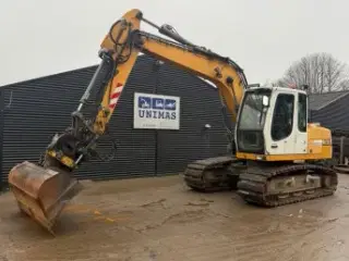 Gravemaskine med Rotortilt