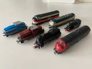 MÄRKLIN HO samling, lokomotiver, vogne, skinner, h