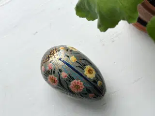 Bemalet æg, blå m guld og blomster