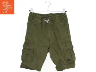 Shorts fra H&M (str. 146)