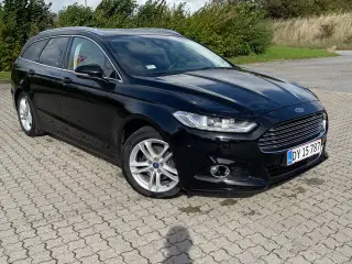Ford mondeo 2,0 diesel 180 hk 2016 model 2017