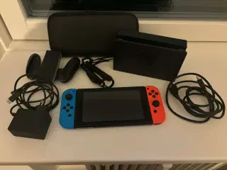Nintendo Switch 2019 + 128 GB SD kort