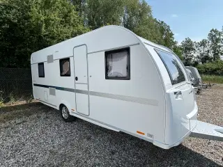 Adria Altea 552 PK - kampagnemodel + Isabella telt