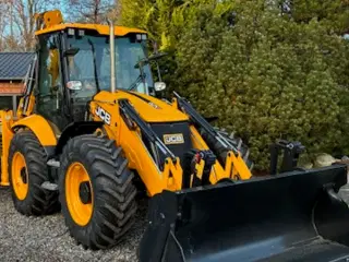 JCB 4CX Pro Dual Drive