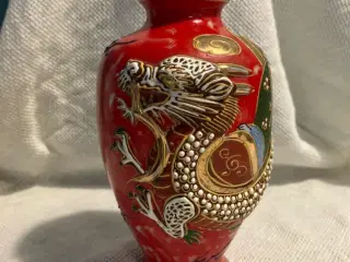 Asiatisk vintage vase