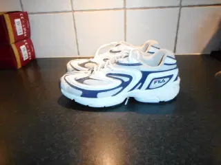 sportssko Fila