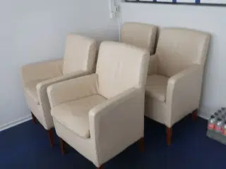 4 stole, el/hævesænkebord m.v.