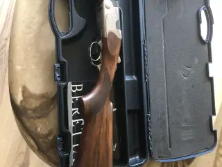 Beretta sv 10 fin stand  med dæmper i skæfte