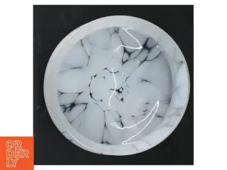 Marmoreret glasskål