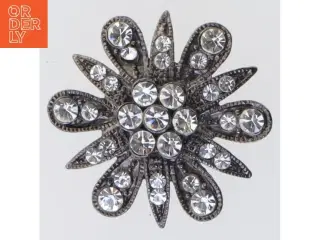 Broche med sten (str. 4,5 cm)