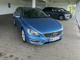 Volvo V60 2,0 D3 136 Momentum