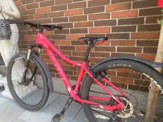 Købt til 6200 kr 27,5 tommer MTB 