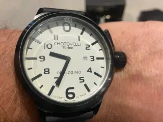 Stort ur (54 mm) fra italienske chotovelli