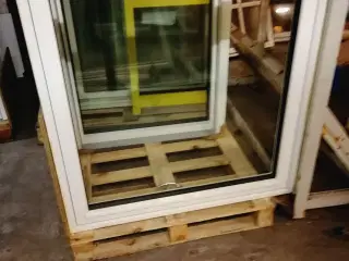 NYT TOPSTYRET VINDUE 100x100, KR 1700