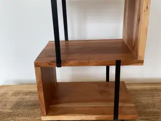 Flot sidebord
