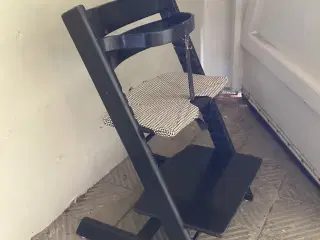 TripTrap højstol med bøjle og strop