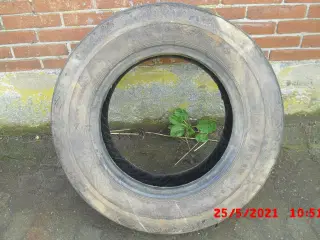 1 stk. dæk 10,5 x 18