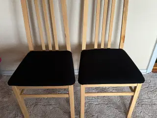 Træstole sæt 2 stk med sort betræk