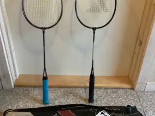 1 GOLDEN TEAM & 1 PRO KENNEX badmintonketcher