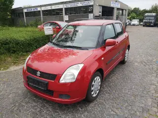 Suzuki Swift 1.3 benzin 4x4