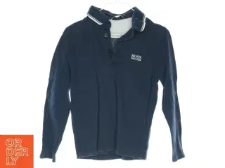 Bluse fra Hugo Boss (str. 122 cm)