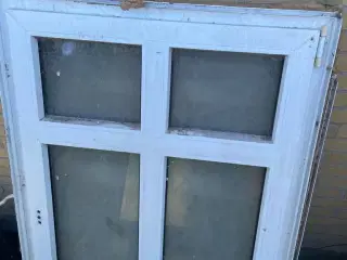 Plastik vindue